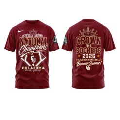 Alternative view of Oklahoma NCAA Basbeball Champions ’26 Limited Edition Red Tshirt v3